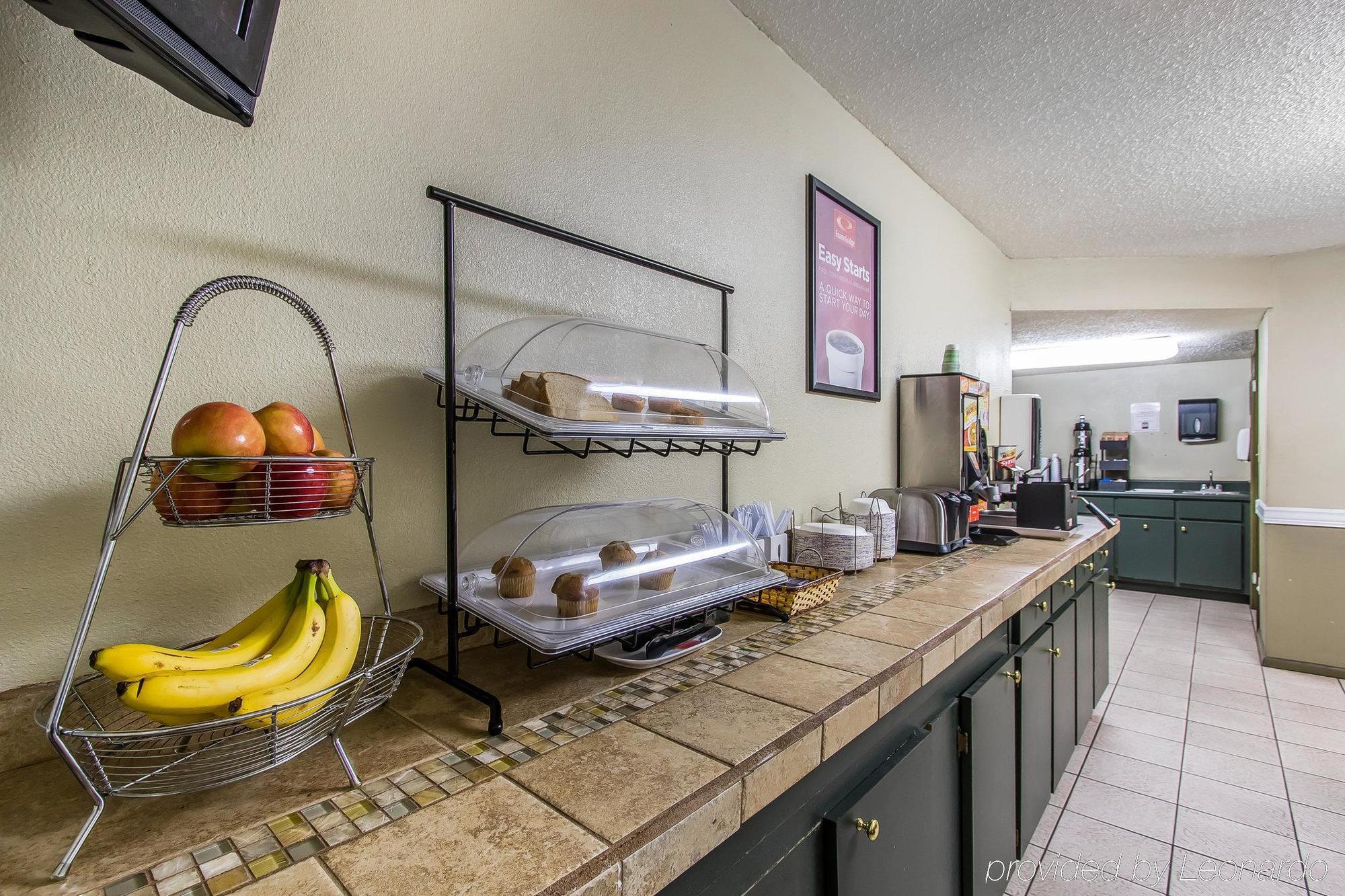 Econo Lodge Скотсборо Экстерьер фото